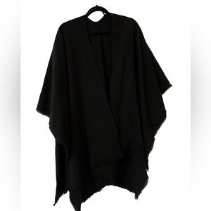 OLD NAVY BLACK FLANNEL PONCHO